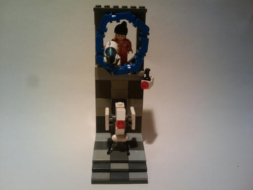 Portal 2 - Ещё одна модель из Lego